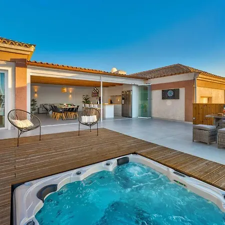 Calma Paraiso Jacuzzi Sea View Villa *