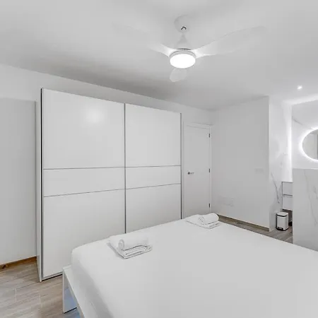 Calma Paraiso Jacuzzi Sea View