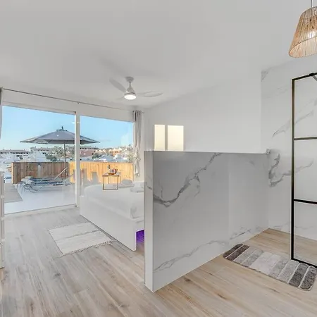 Calma Paraiso Jacuzzi Sea View Villa *