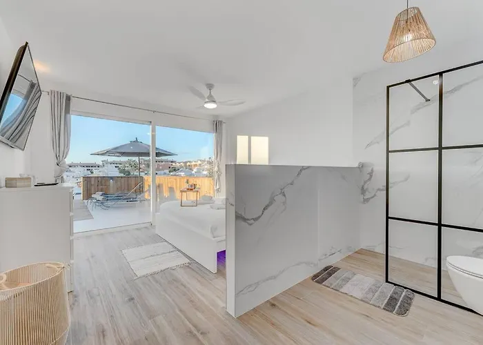 Calma Paraíso Jacuzzi Sea View Villa *